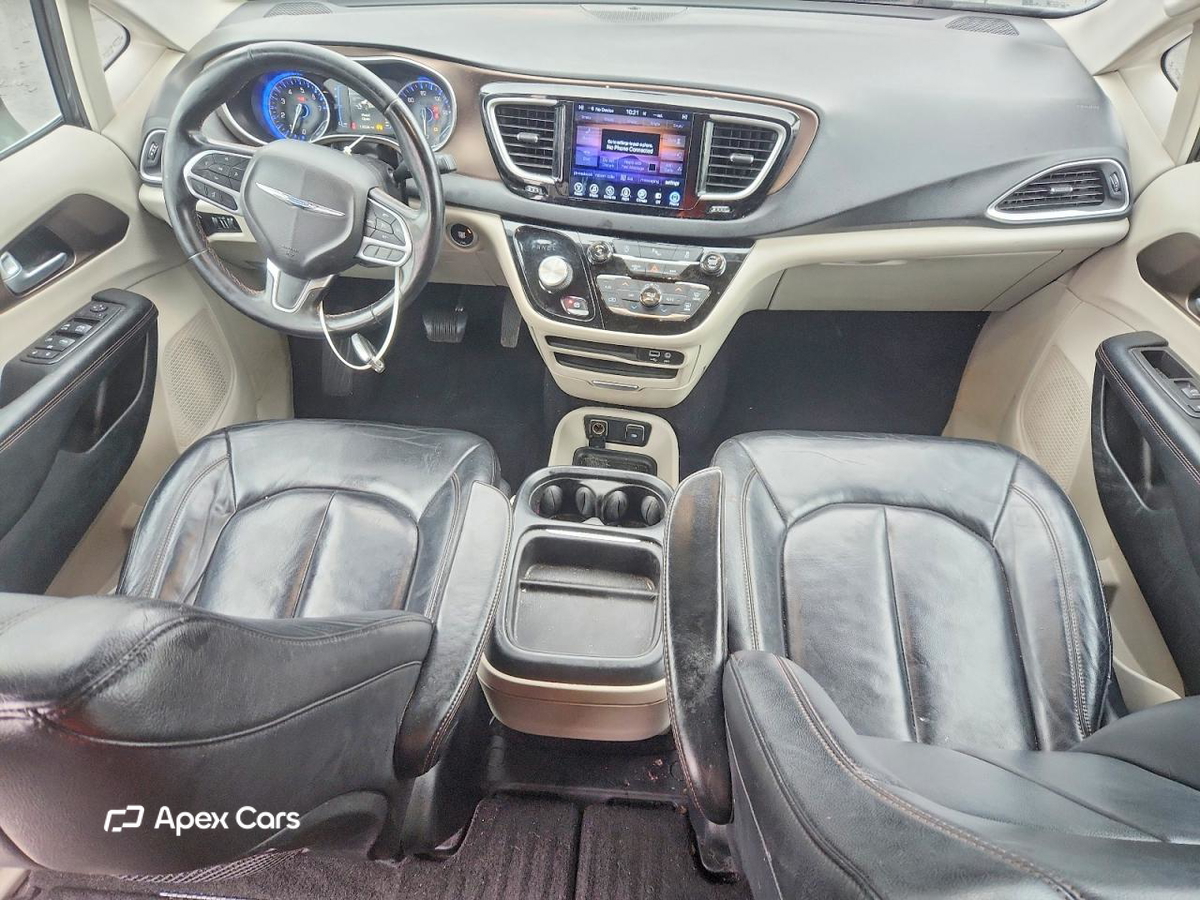 Chrysler Pacifica 2017