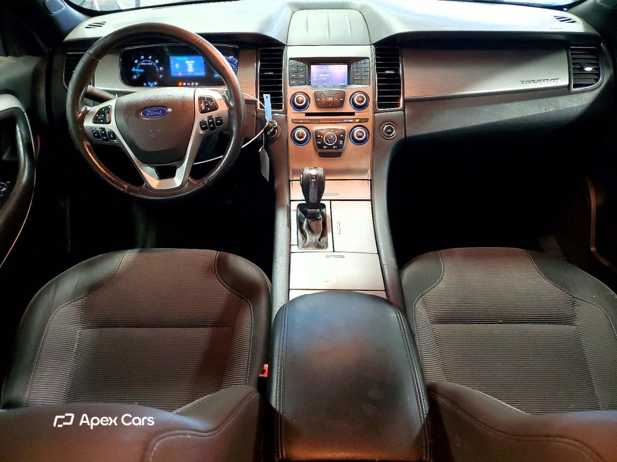 Ford Taurus 2016