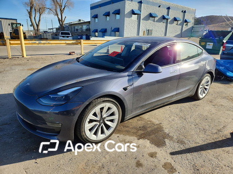 Tesla Model 3 2021 - Image 1 of 13