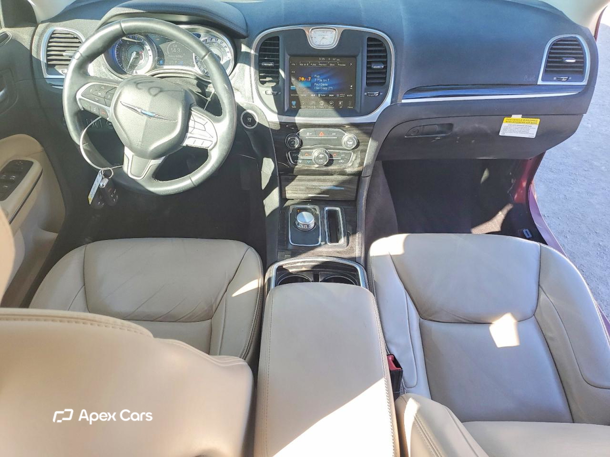 Chrysler 300 2016
