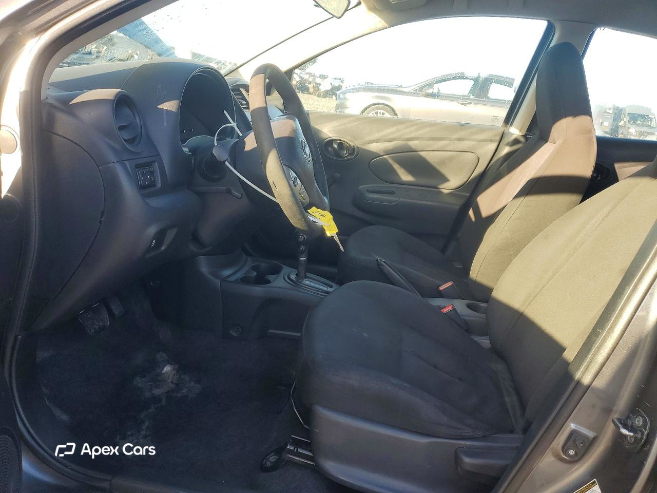 Nissan Versa 2016