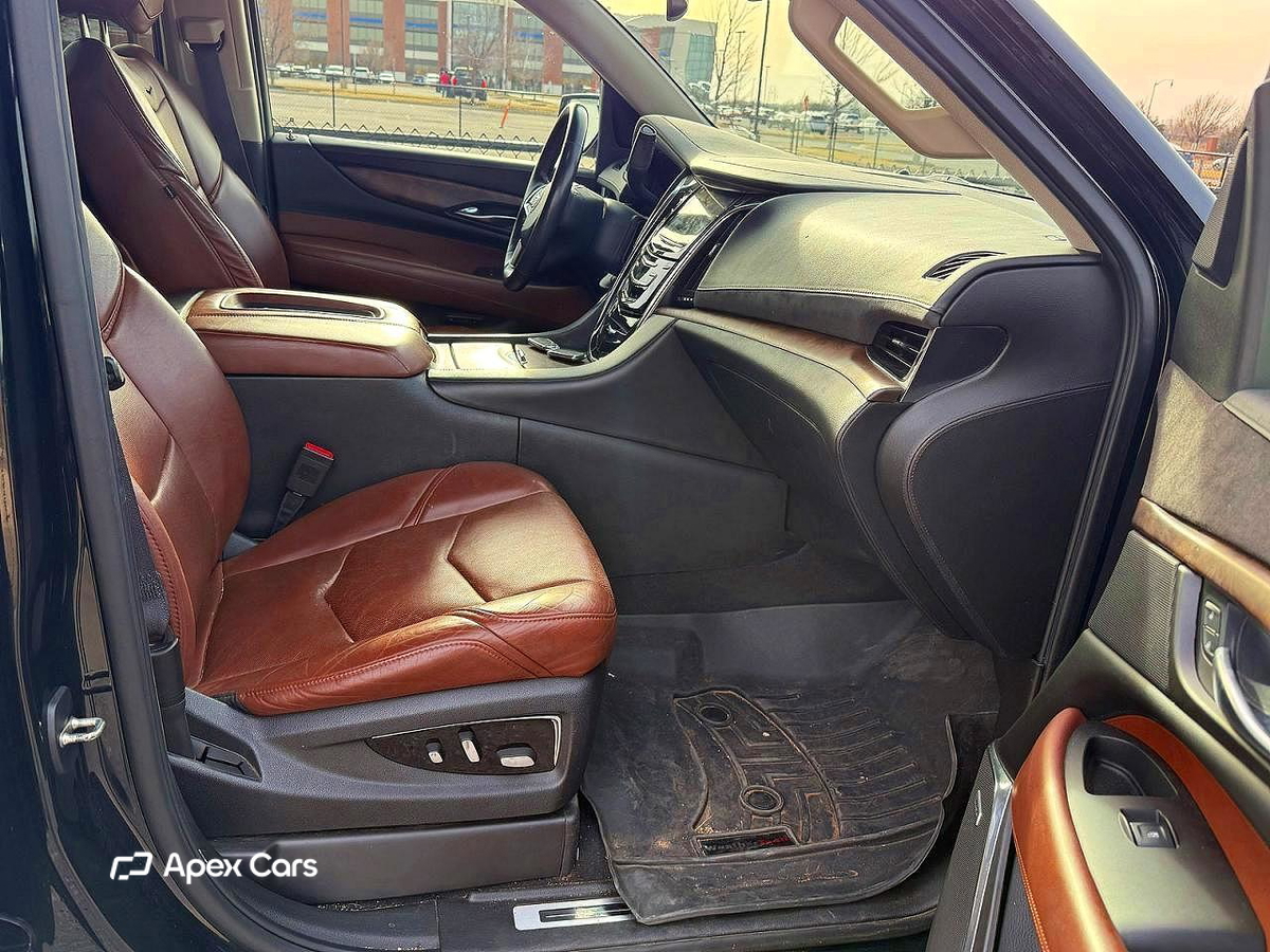 Cadillac Escalade 2015