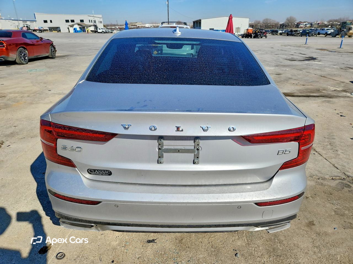 Volvo S60 2022