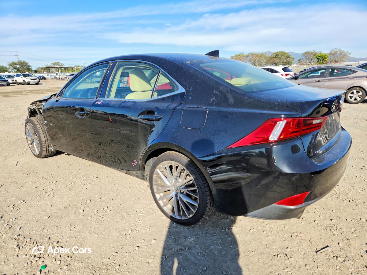 Lexus IS 2014