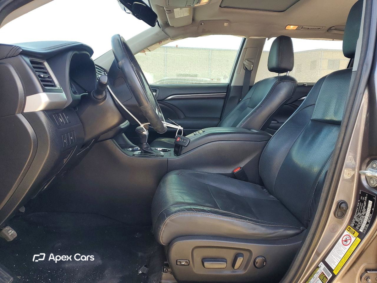 Toyota Highlander 2015