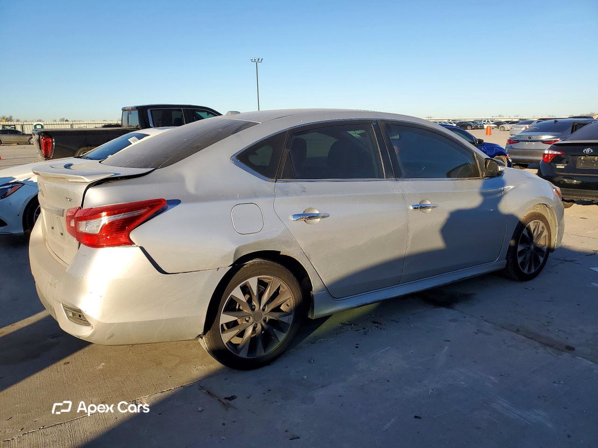 Nissan Sentra 2018