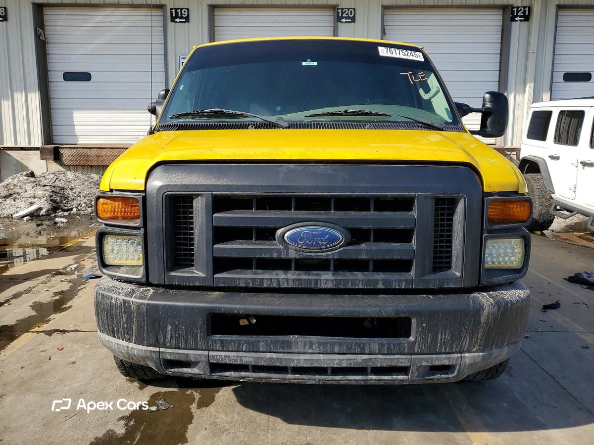 Ford Econoline 2008