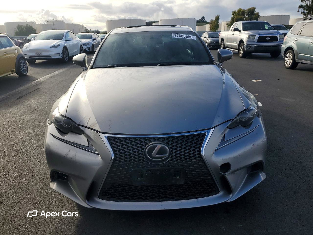 Lexus IS 2016