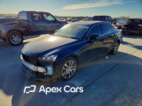 Lexus IS 2018 - Image 1 of 13