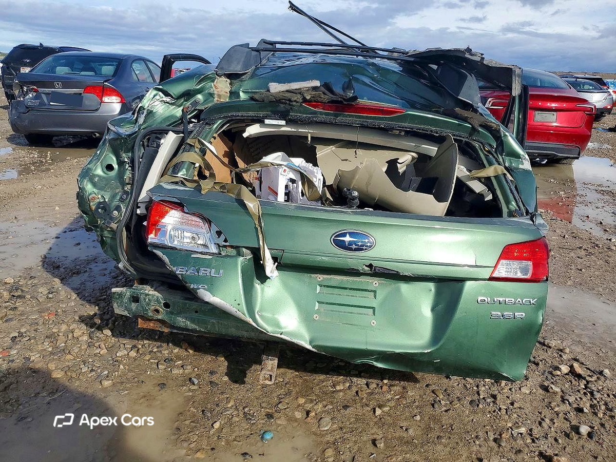 Subaru Outback 2011