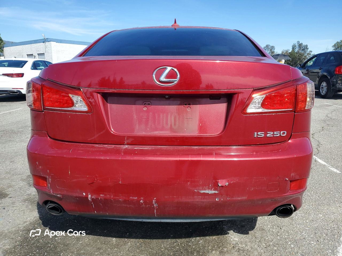 Lexus IS 2011
