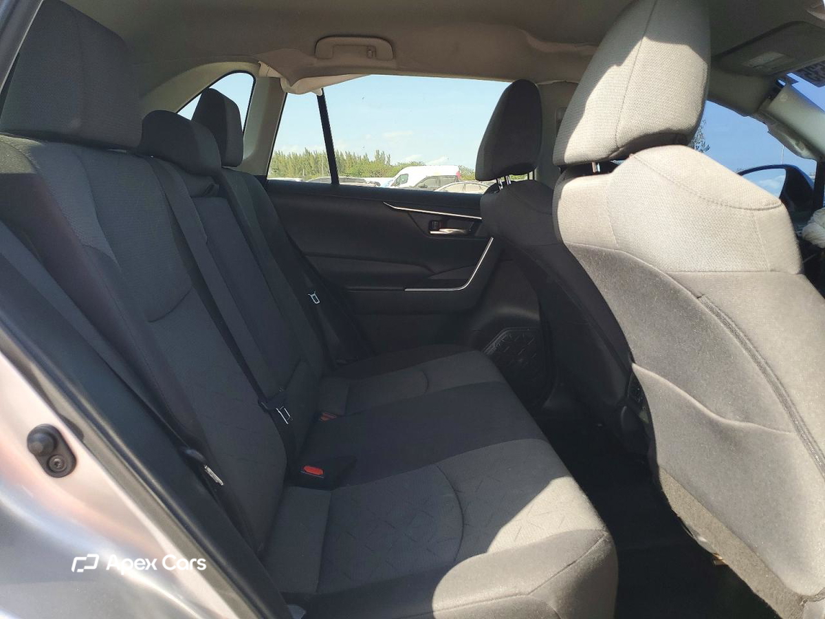 Toyota RAV 4 2021