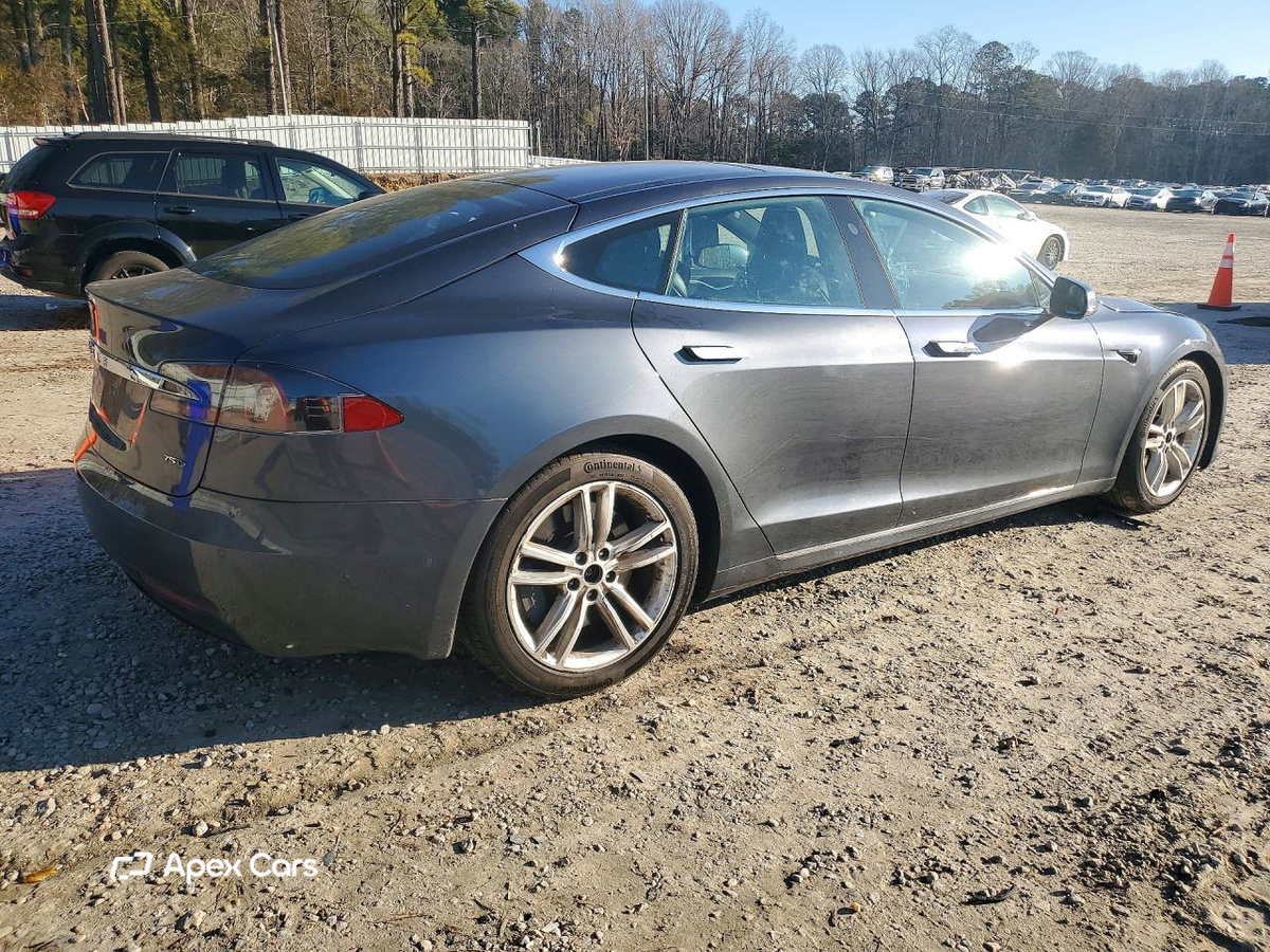 Tesla Model S 2017
