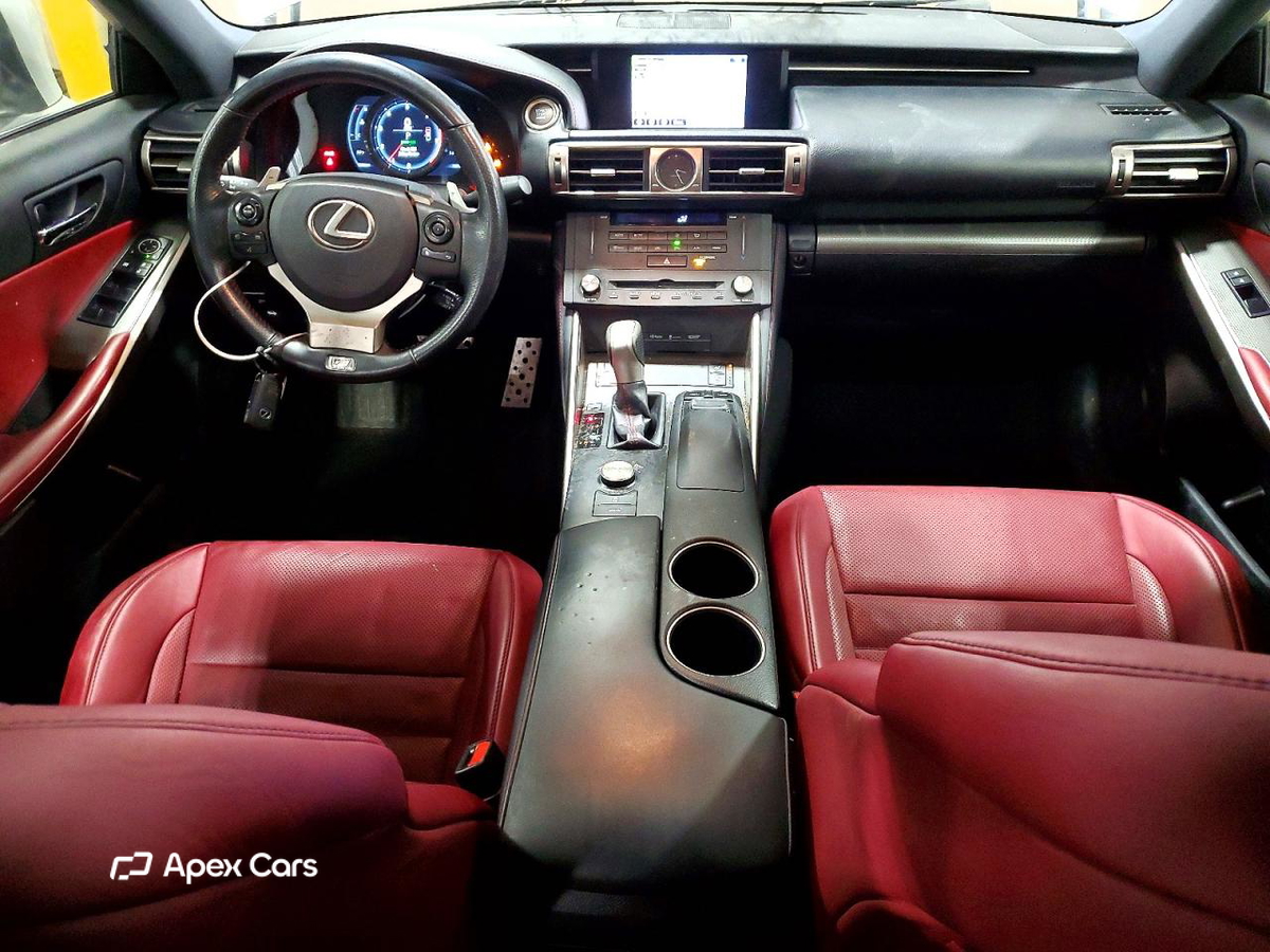 Lexus IS 2015