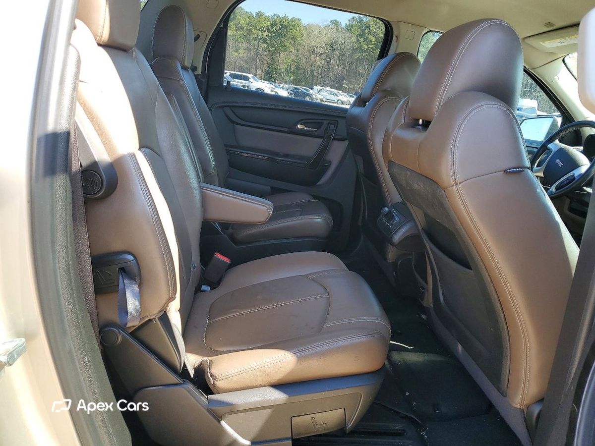 GMC Acadia 2015