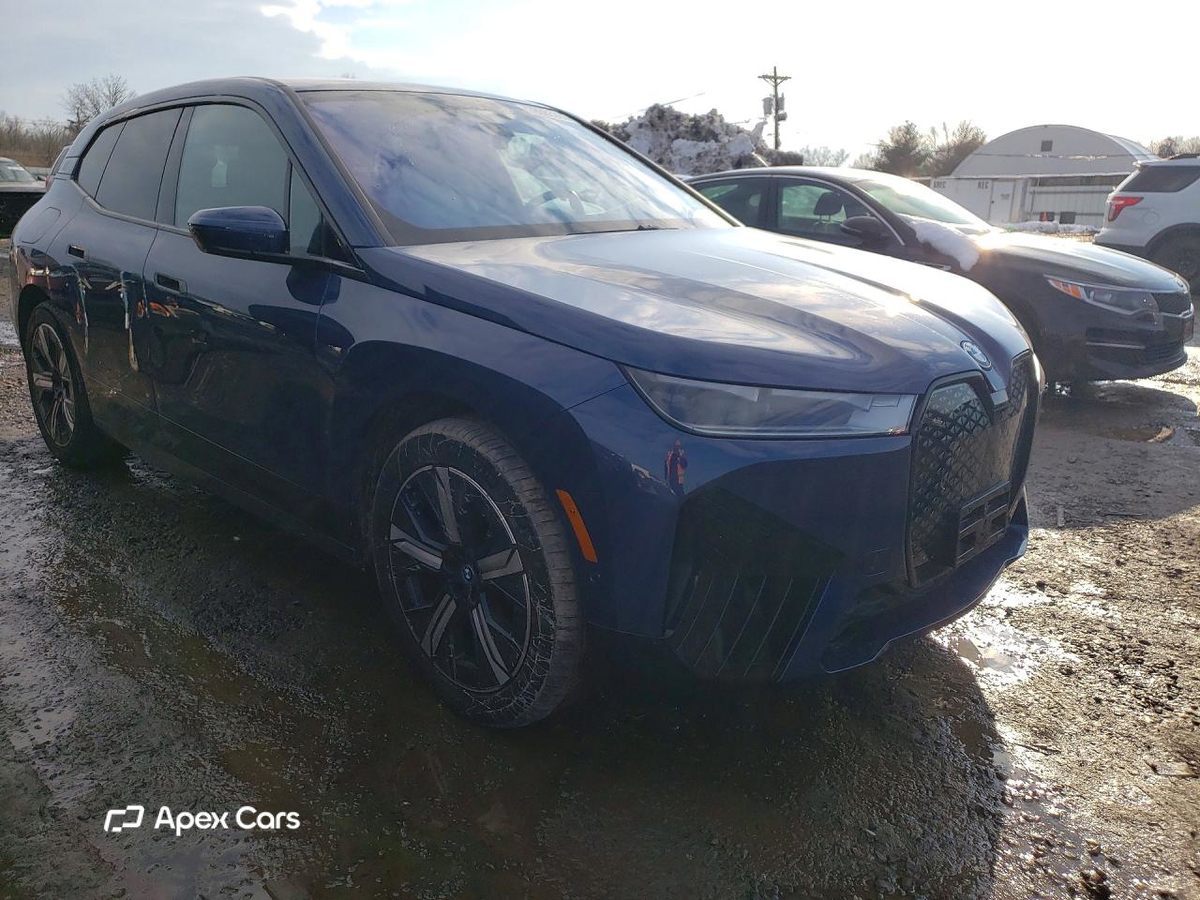 BMW iX 2025