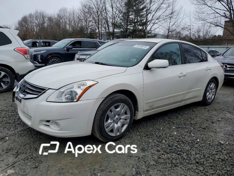 Nissan Altima 2010 - Image 1 of 12