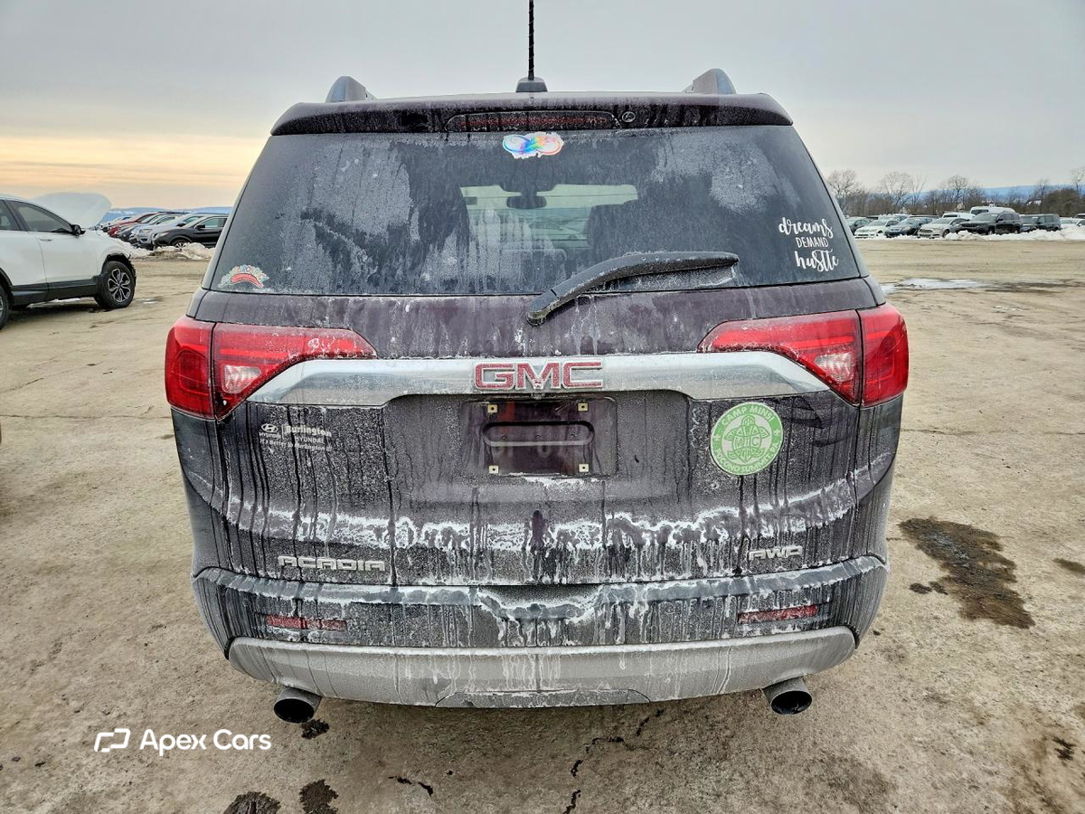 GMC Acadia 2017