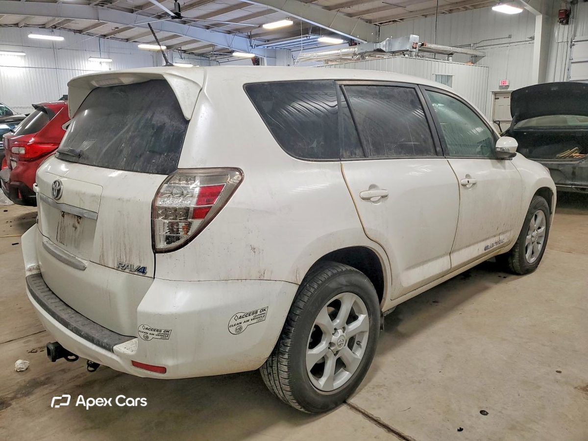 Toyota RAV 4 2014