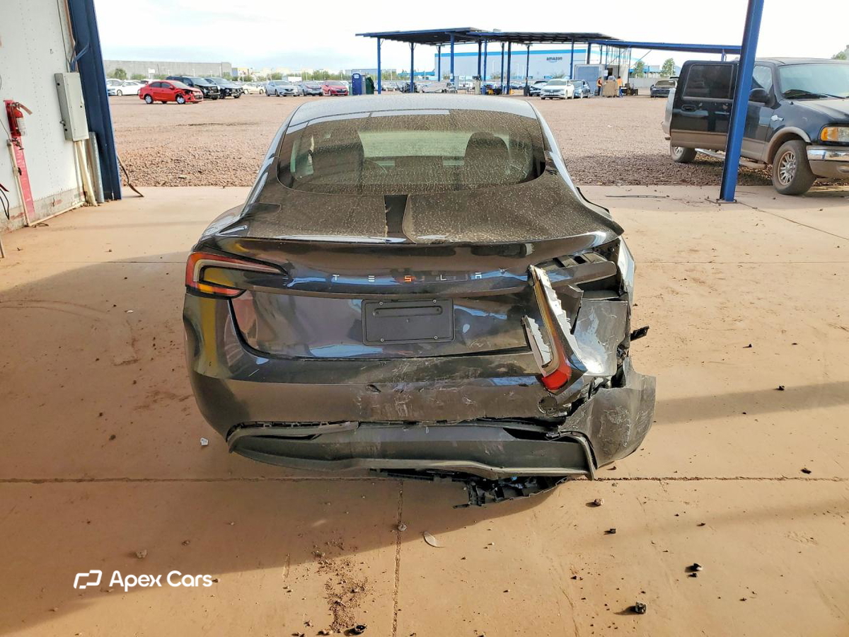 Tesla Model 3 2025