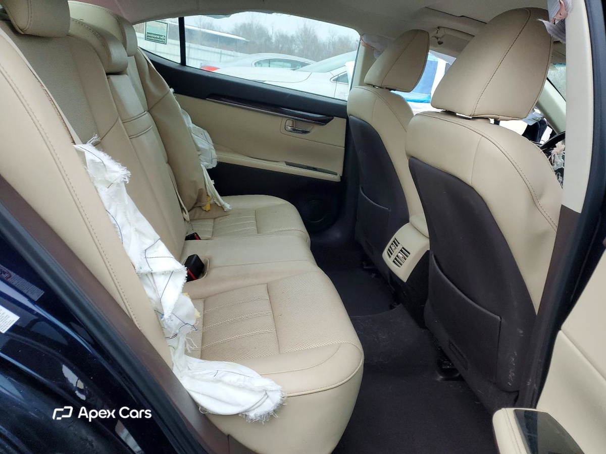 Lexus ES 2017