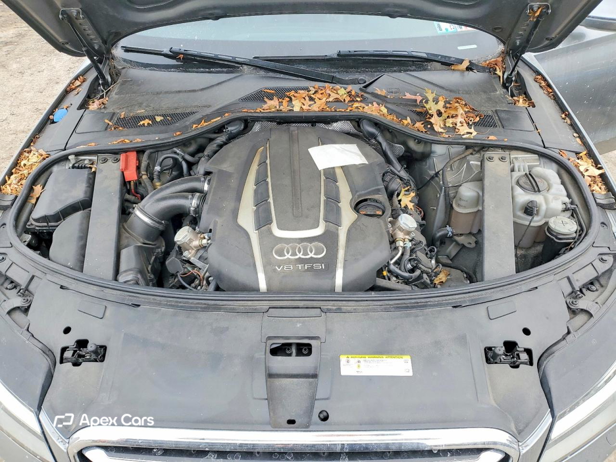 Audi A8 2013