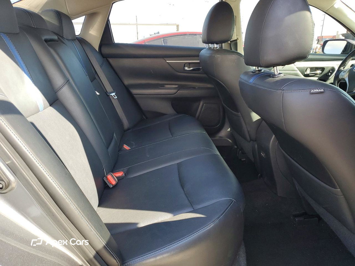 Nissan Altima 2018