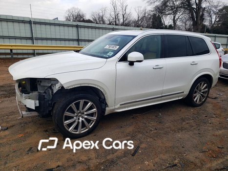 Volvo XC90 2016 - Image 1 of 15