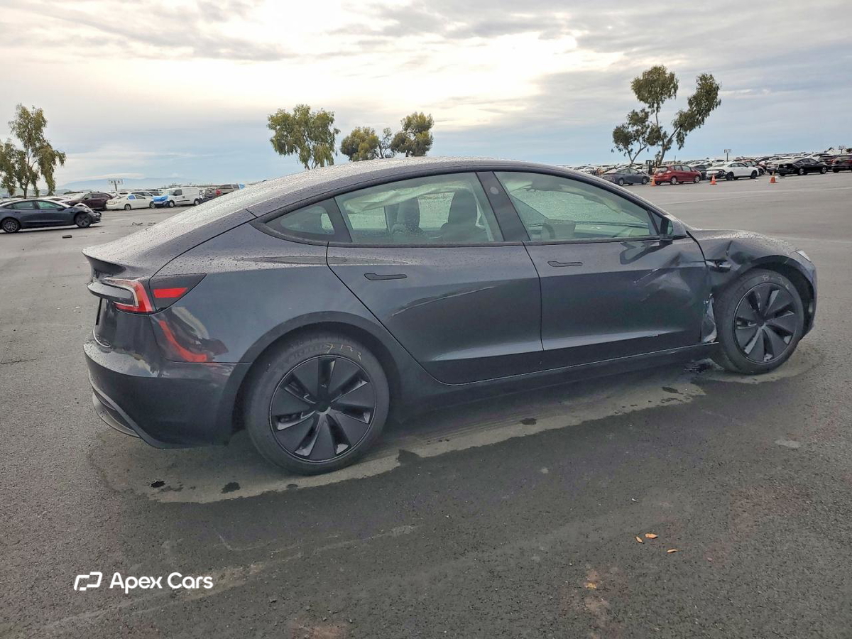 Tesla Model 3 2025