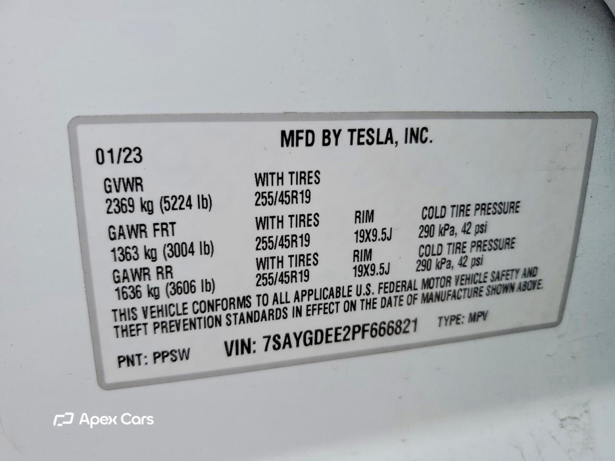 Tesla Model Y 2023