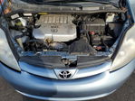 Toyota Sienna 2010