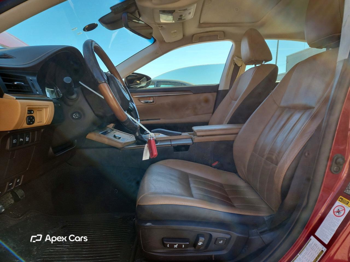 Lexus ES 2017