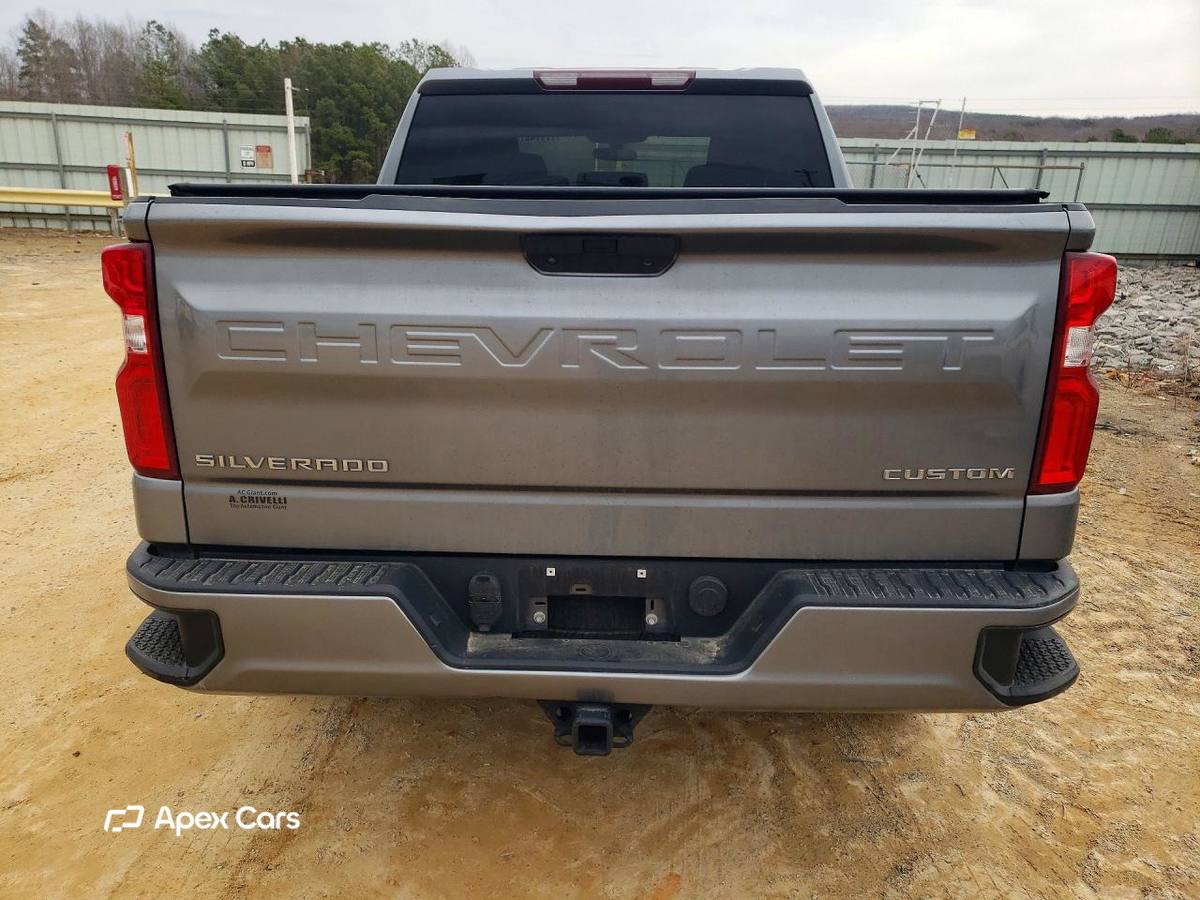 Chevrolet Silverado 2021