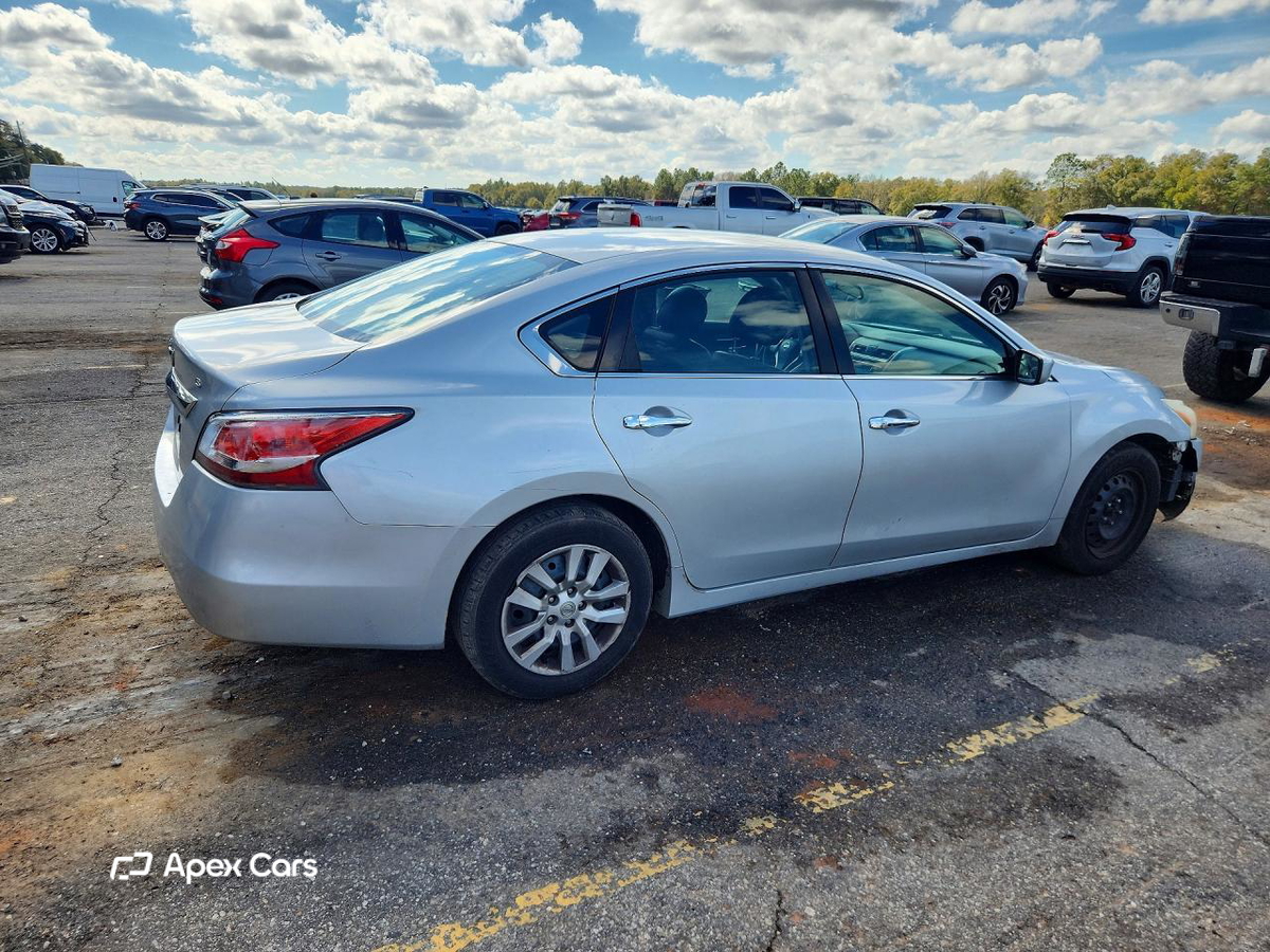 Nissan Altima 2015