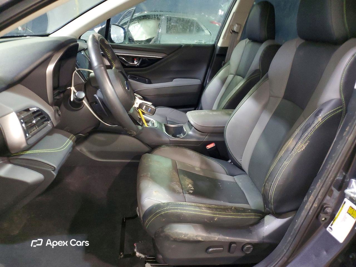 Subaru Outback 2025