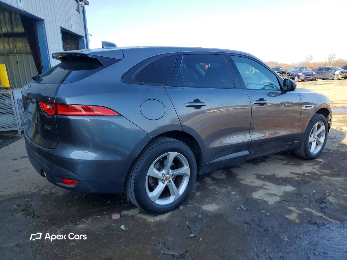 Jaguar F-Pace 2018