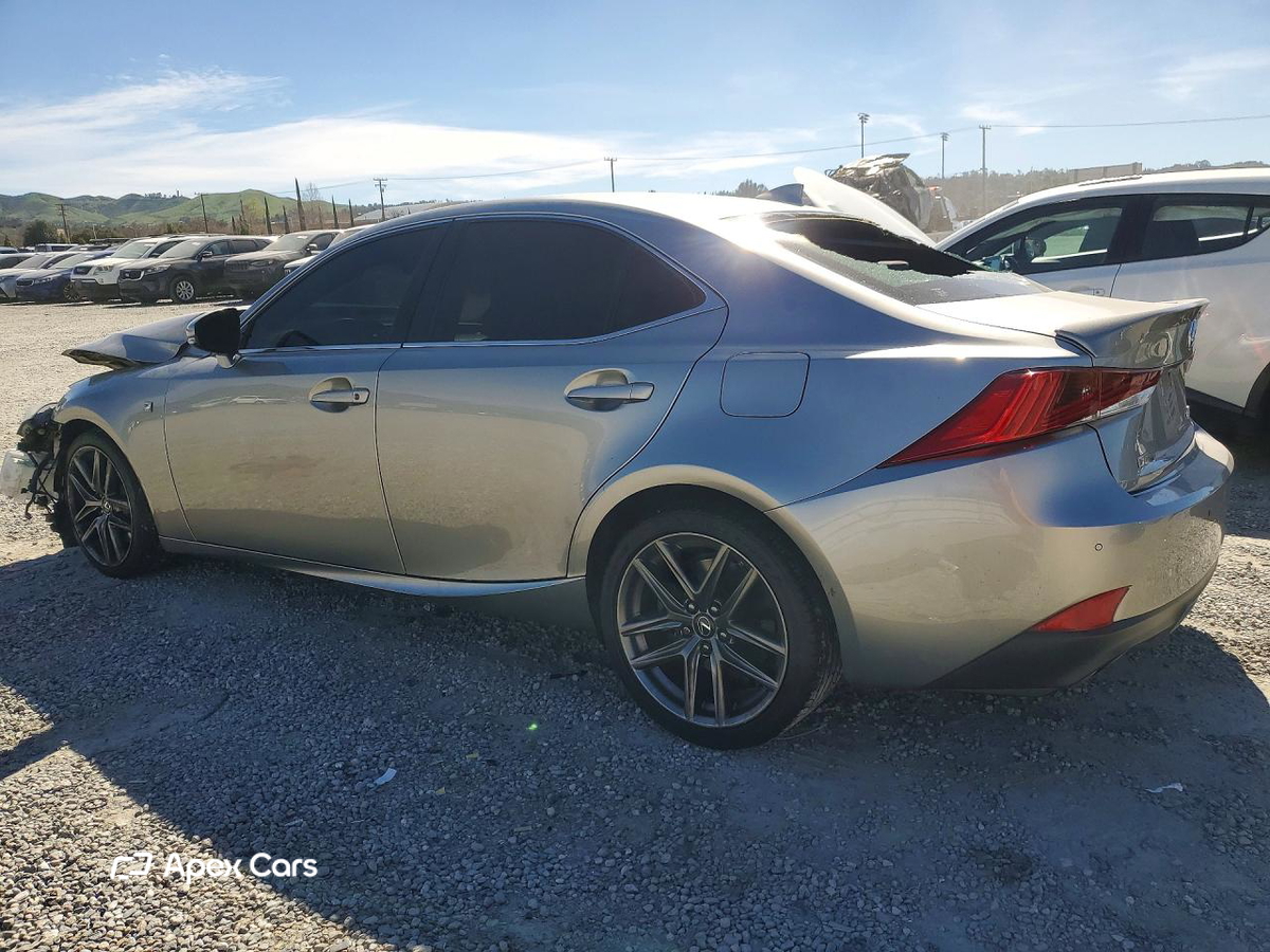 Lexus IS 2019