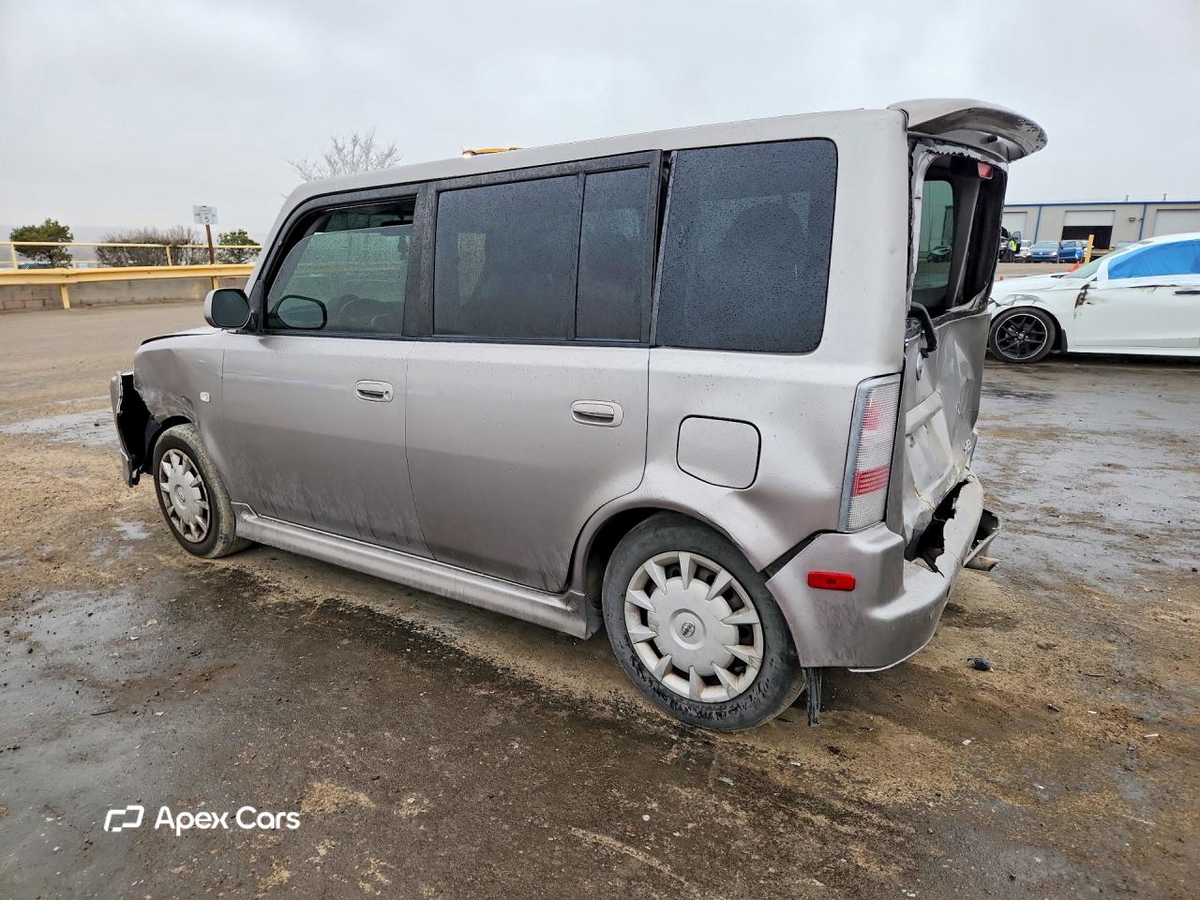 Scion xB 2006