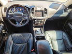 Chrysler 300 2017