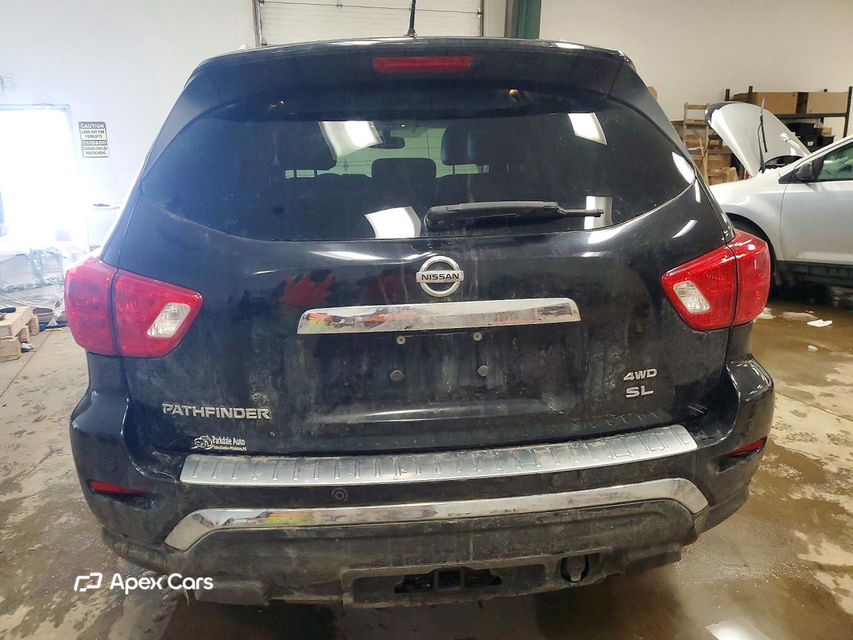 Nissan Pathfinder 2017