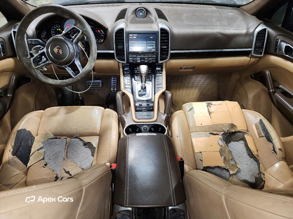 Porsche Cayenne 2016