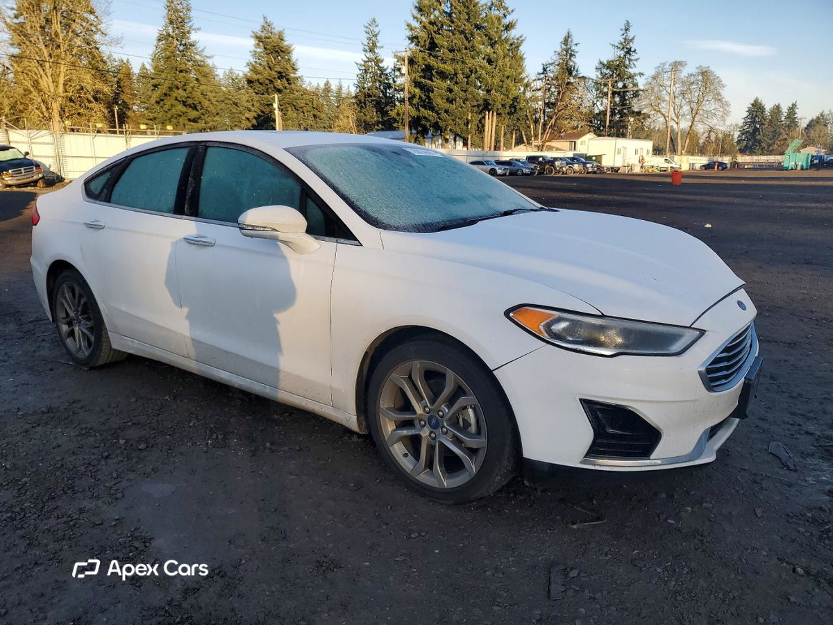 Ford Fusion 2020