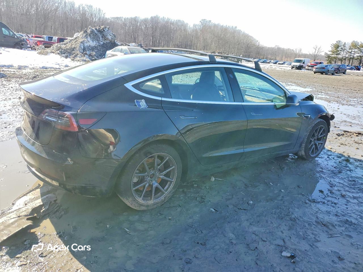 Tesla Model 3 2018