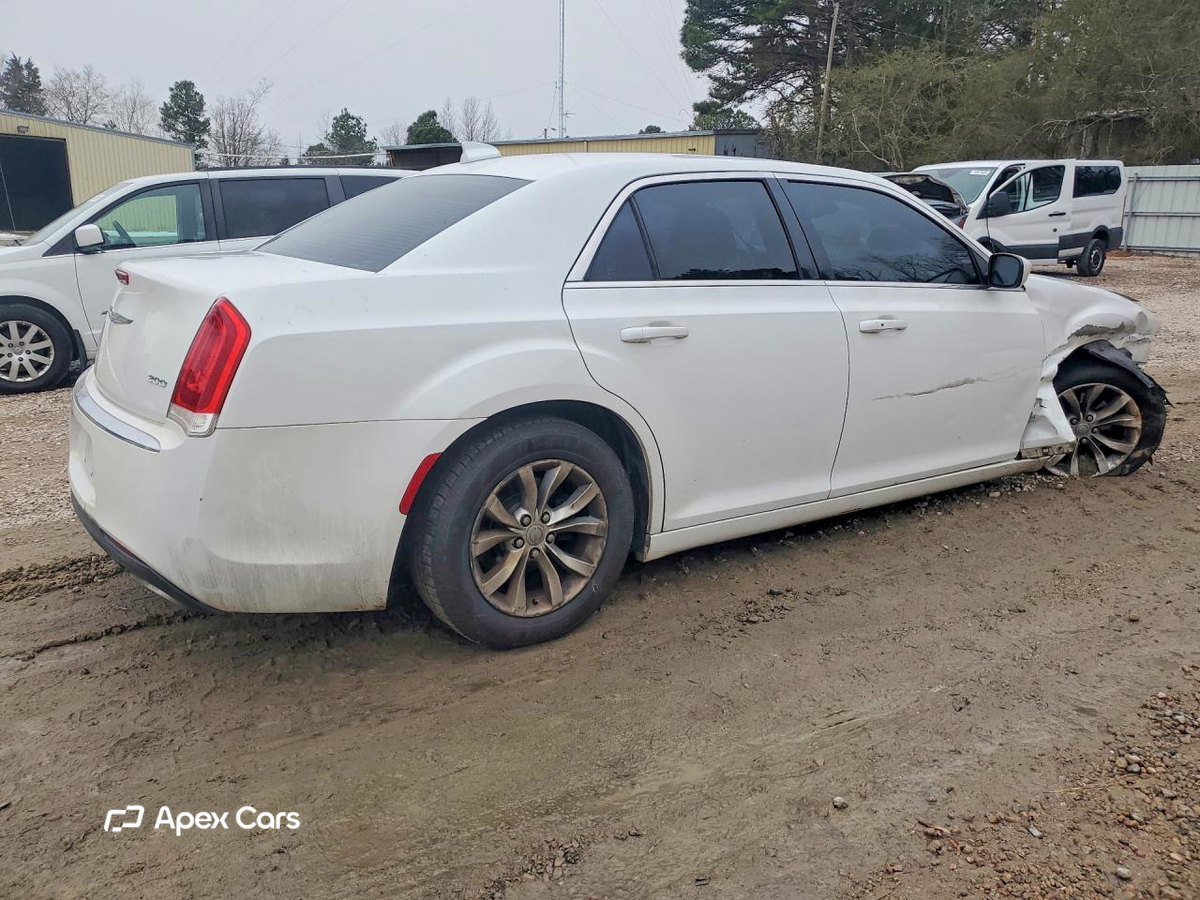 Chrysler 300 2016