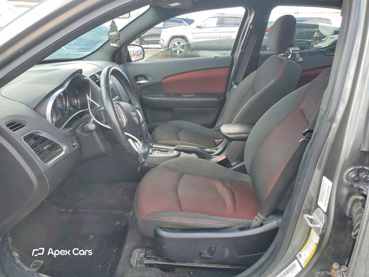 Dodge Avenger 2012