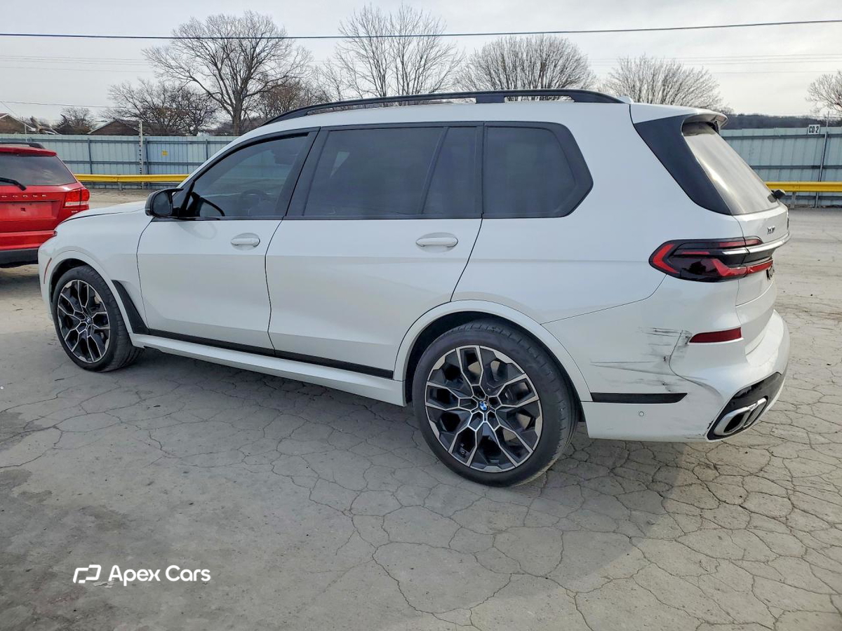 BMW X7 2025