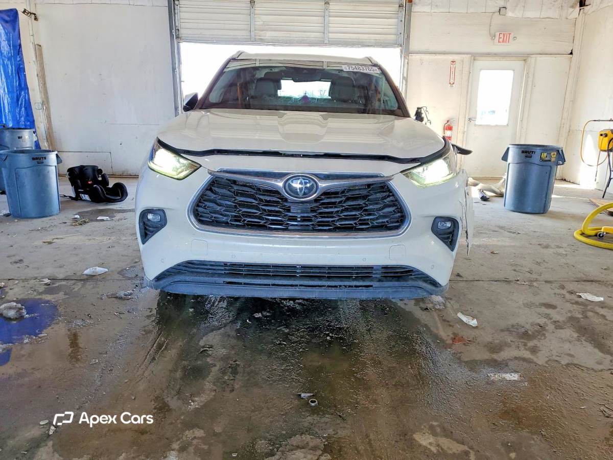 Toyota Highlander 2020