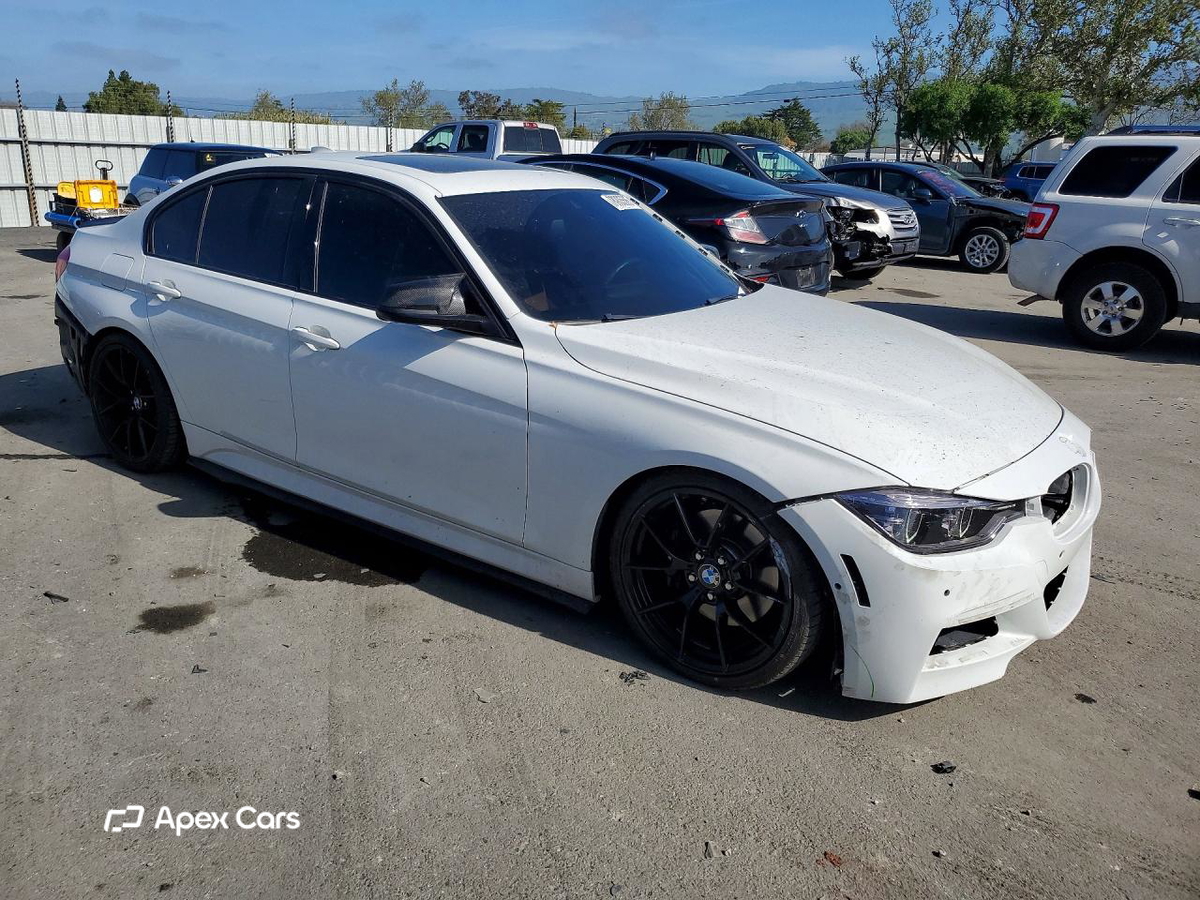 BMW Series 3 2016