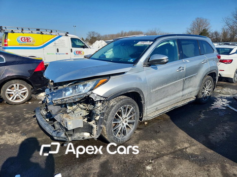 Toyota Highlander 2018 - Image 1 of 14