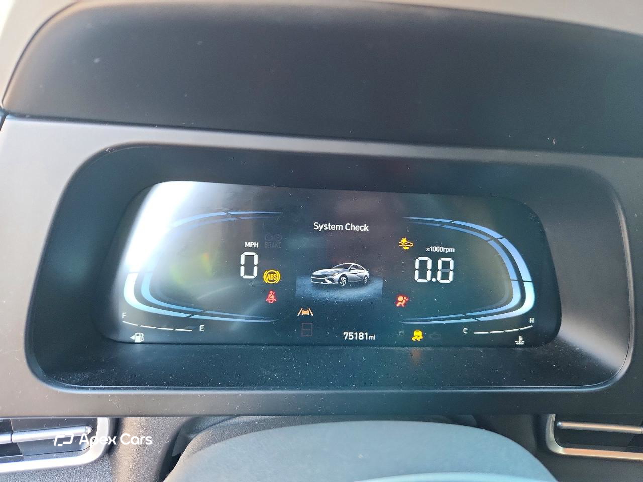 Hyundai Elantra 2024